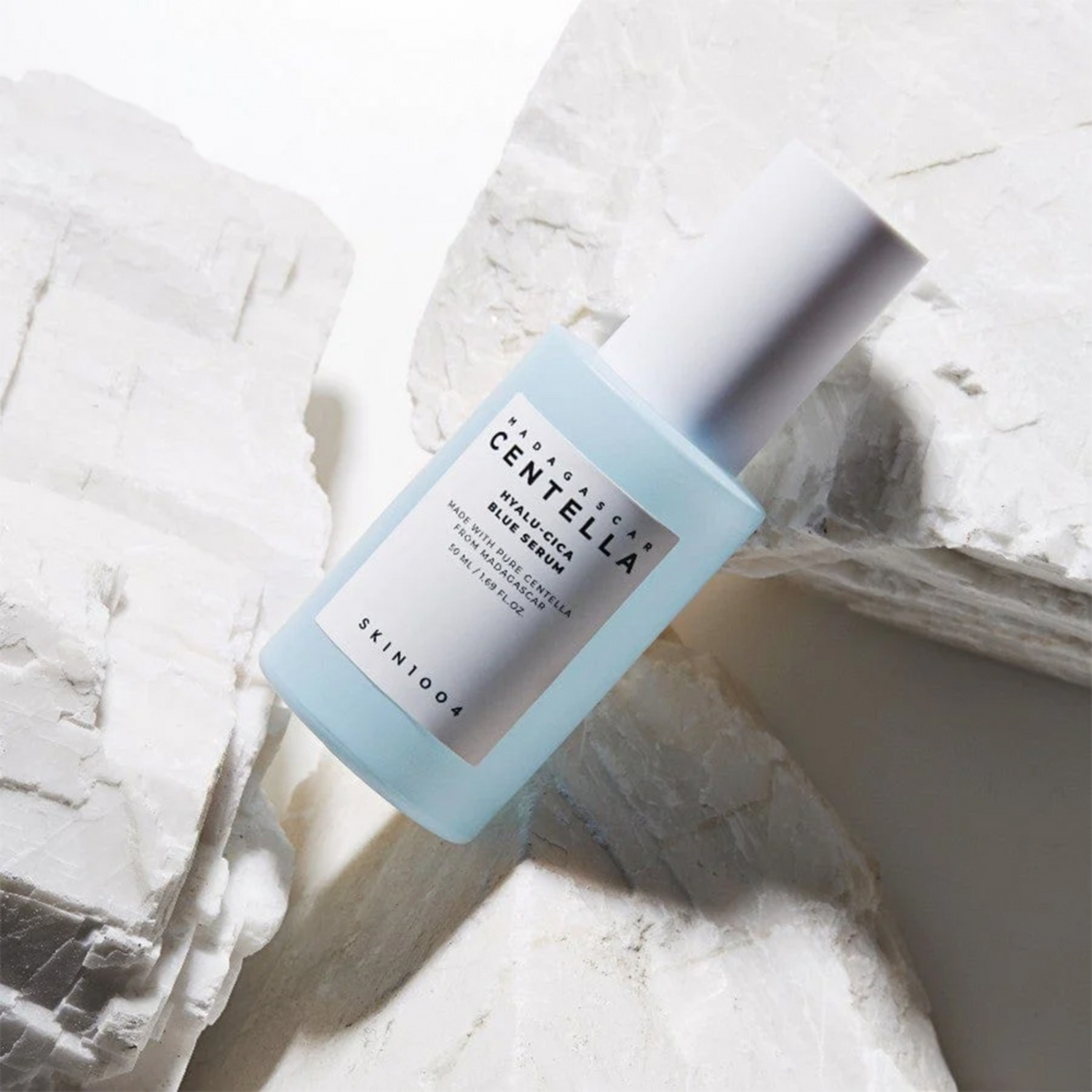 SKIN1004 Madagascar Centella Hyalu-Cica Blue Serum 30ml