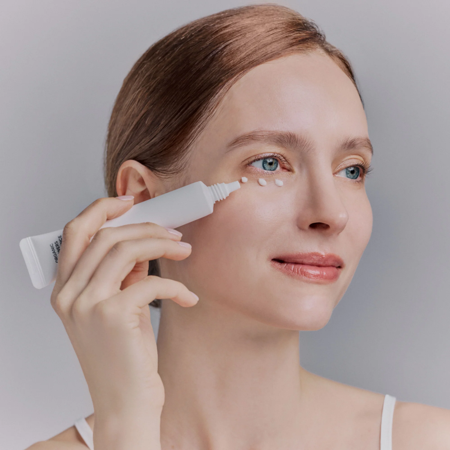 WHAMISA Flowers Eye Essence