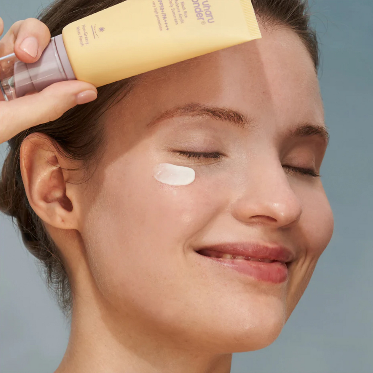 HaruHaru Wonder Black Rice Moisture Airyfit Daily Sunscreen SPF 50+/PA++++