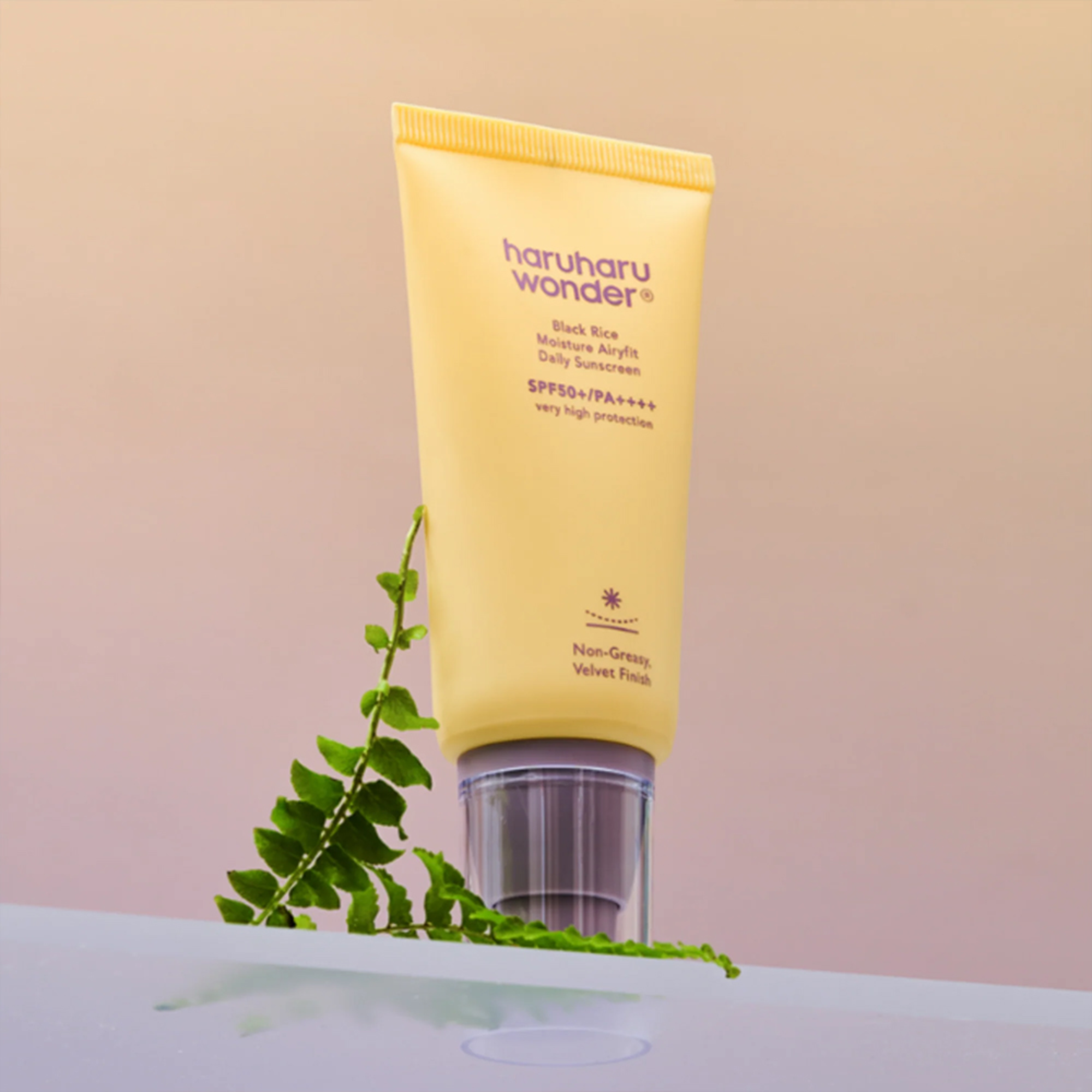 HaruHaru Wonder Black Rice Moisture Airyfit Daily Sunscreen SPF 50+/PA++++