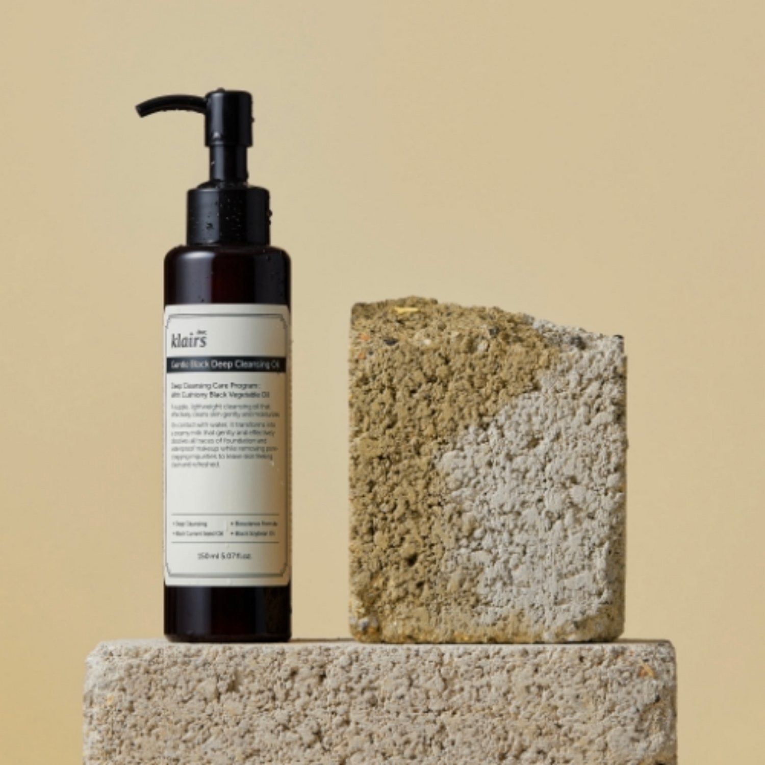 Klairs Gentle Black Deep Cleansing Oil