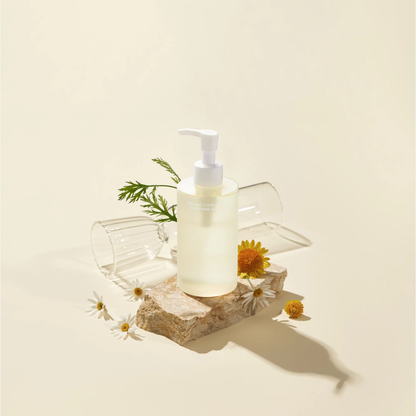 Whamisa Organic Flowers Cleansing Oil
